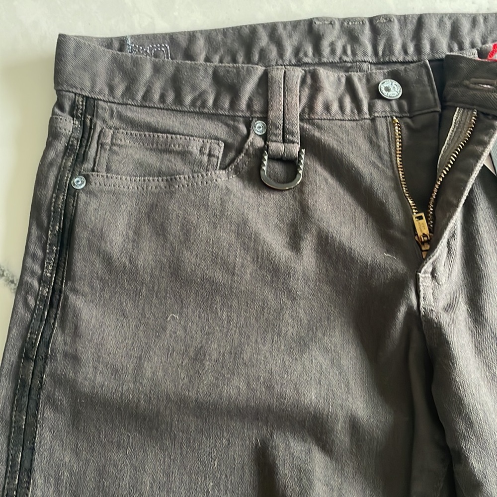 Roen jeans made in Japan size 35 JP 34US 17” waist
